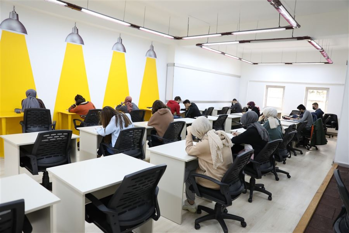 Saray Millet Kıraathanesi